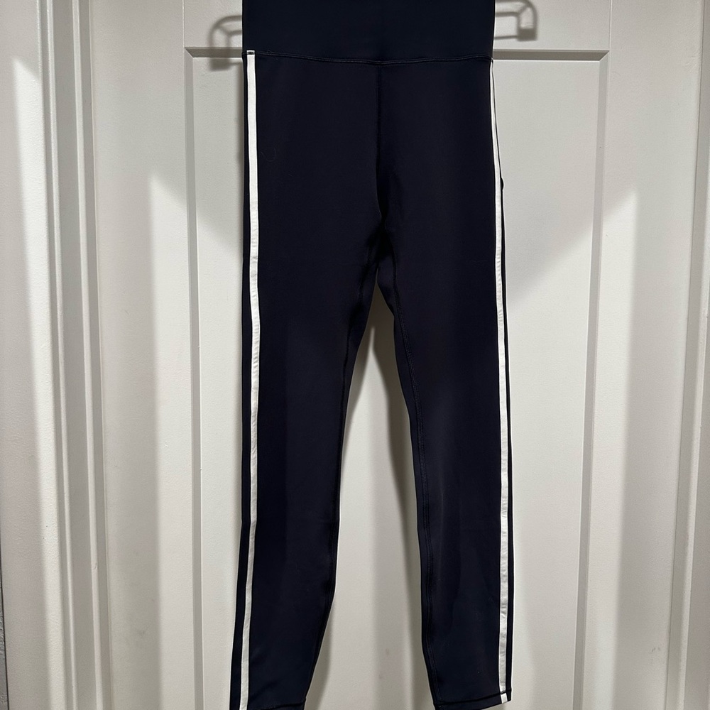 Vuori leggings new with tags